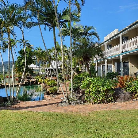 Colonial Palms Motor Inn Airlie Beach Eksteriør bilde