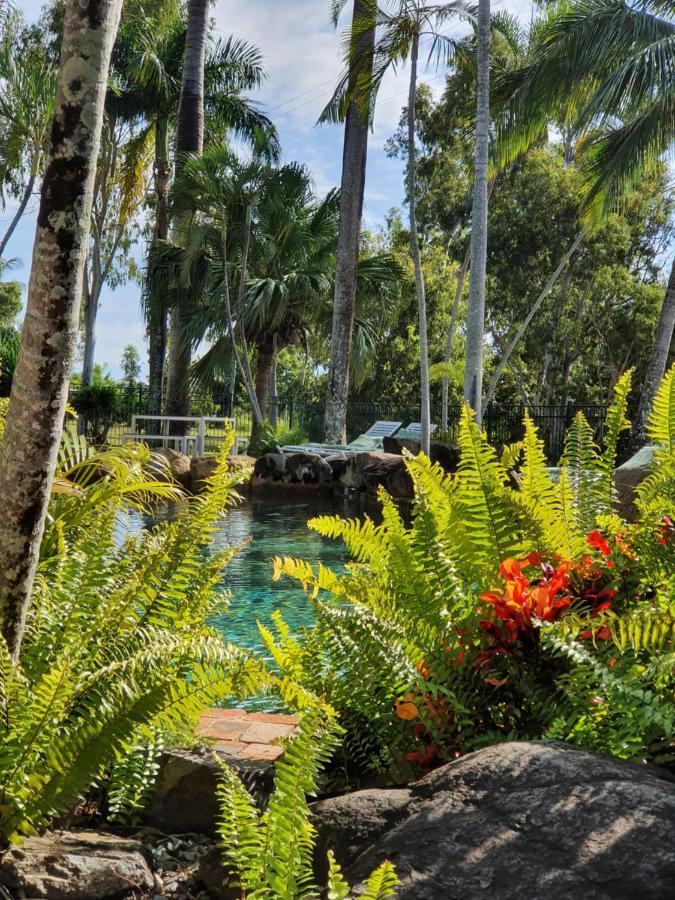 Colonial Palms Motor Inn Airlie Beach Eksteriør bilde