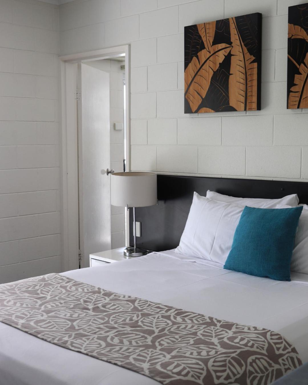 Colonial Palms Motor Inn Airlie Beach Eksteriør bilde